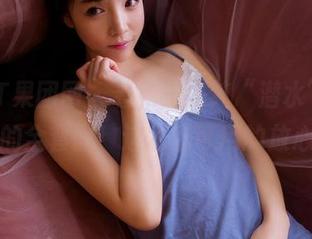GIRLT果团网 – 看，王语纯“潜水”在浴缸里的全套图！这水温可用的放心吗？