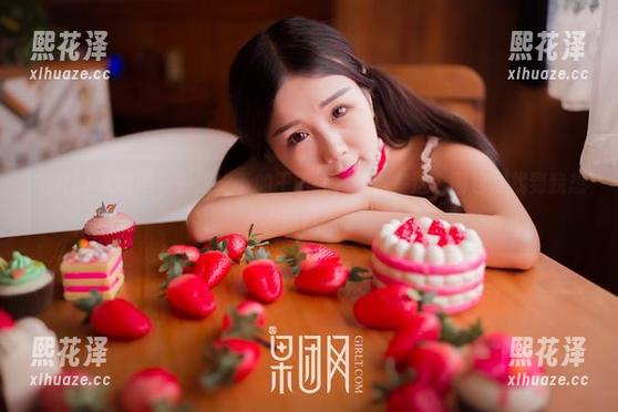 GIRLT果团网 - 礼服之下的王语纯，愿你在这个图包里找到我想说的福利！