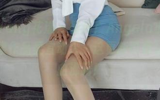 HuaYang花漾 – 最新！Angela小热巴的短裙作品柔宜动人，这更新可真让人热血沸腾！