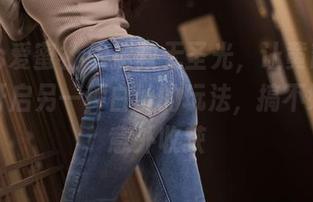 IMiss爱蜜社 – 拯救无圣光，让黄歆苑的美图开启另一种白丝的玩法，搞不好会有意外收获