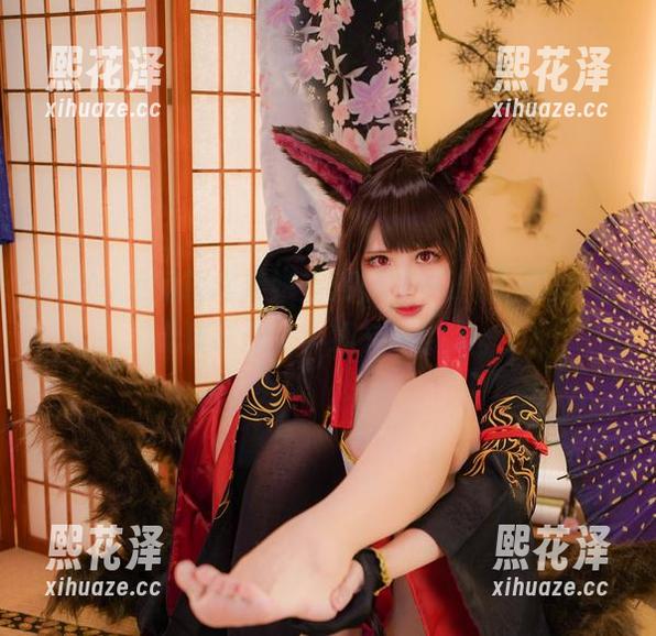 KaYa萱 KaYa萱的精选舞娘玉藻前,一边翻一边产生无数联想,小细节好诱人。