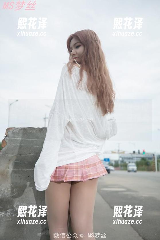 MSLASS梦丝女神-韩飞儿 MSLASS梦丝女神 - 韩飞儿在线分享肉丝美图,满满的少女心扑面而来,还带着点调皮的味儿!