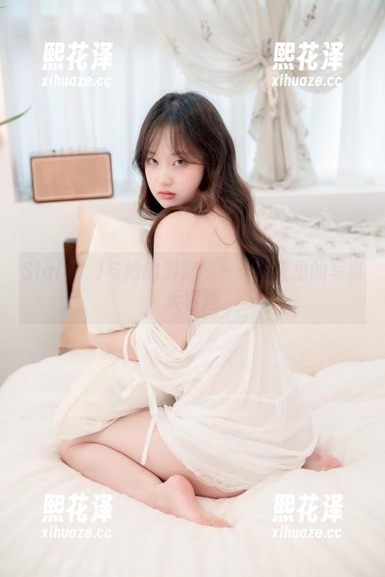 Sia(시아)与她的泡泡墙——浴室里的写真大冒险