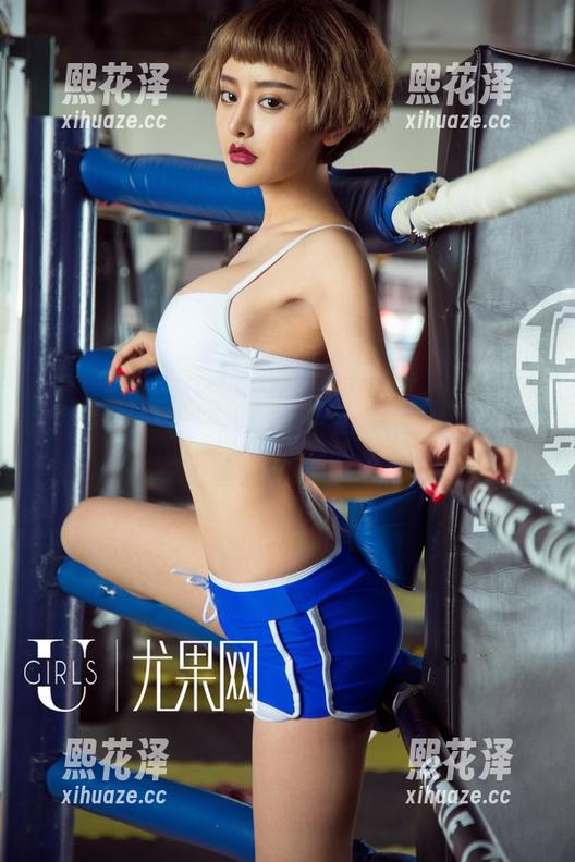 UGirls尤果网 - 作品展示：王瑞儿校服图集，真是让人想起了那种懵懂的青春。