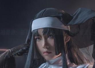 Uki雨季的舞池：祖奥拉的写真大冒险，图包里全是小惊喜！