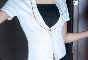 Xiuren秀人网 – Emily顾奈奈酱的免费图册，模特合集，感觉要把人看懵了！