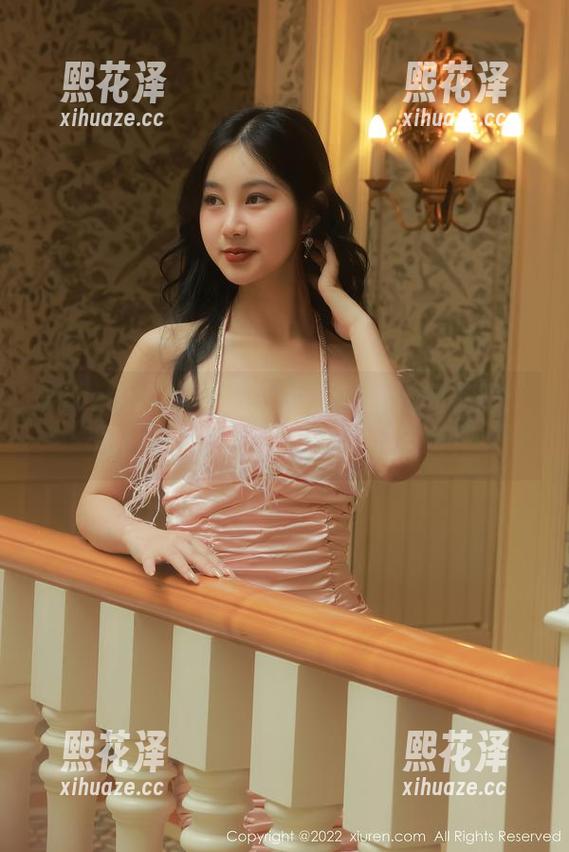 Xiuren秀人网 - 是小逗逗与她的礼服：图片下载指引，小心后果自负！