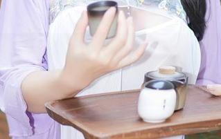 Xiuren秀人网 – 晗大大Via制服写真：高清暴击，别说我没提醒你哦！