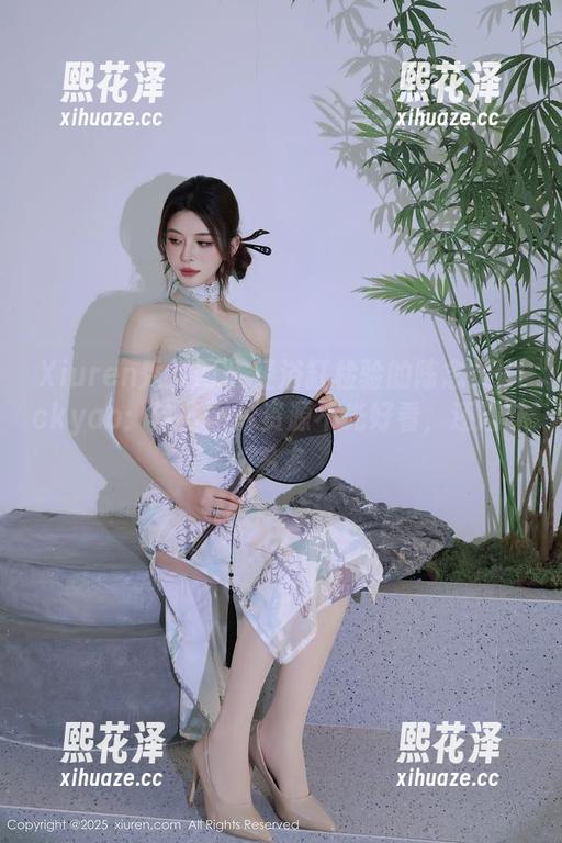 Xiuren秀人网 - 经浴缸检验的陈念灵Vickyao：这些图片资源不光好看，还趣味多多