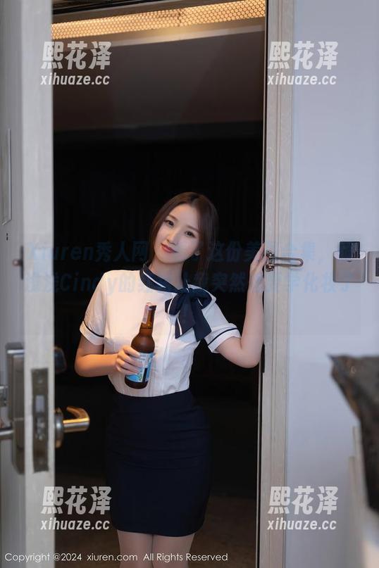 Xiuren秀人网 - 看了这份美图合集，颜浅浅Cindy的红裙让我突然想要学化妆了！