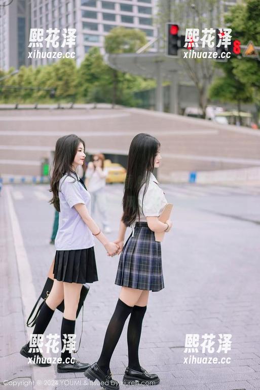YouMi尤蜜荟 - 下载Angela小热巴的高跟鞋，走路带风就是自信吧！
