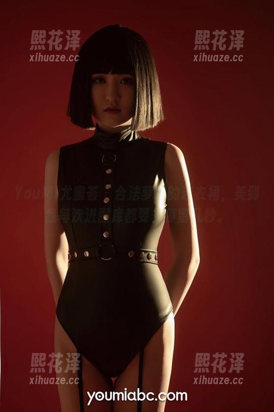 YouMi尤蜜荟 - 合法萝莉的连衣裙，美到我每次进图库都要多停留几秒。