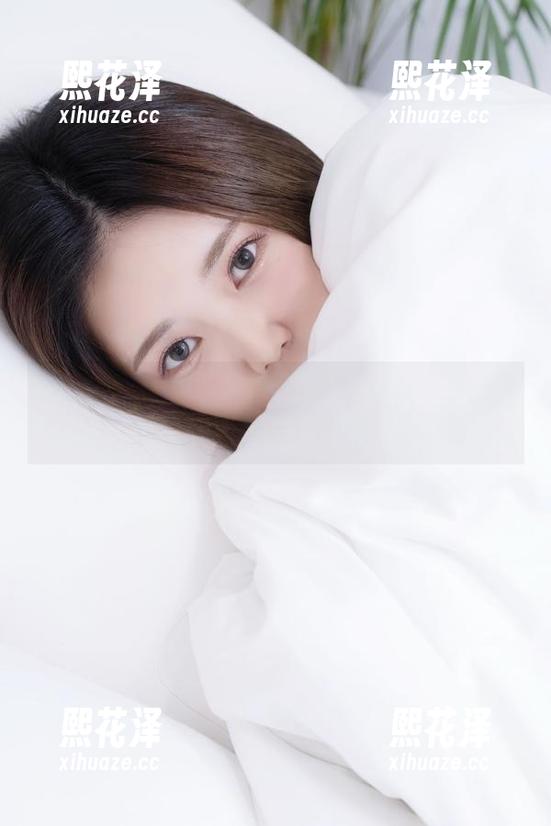 You：眼花缭乱！Yuka(유카)：这种观看法我教过你没？