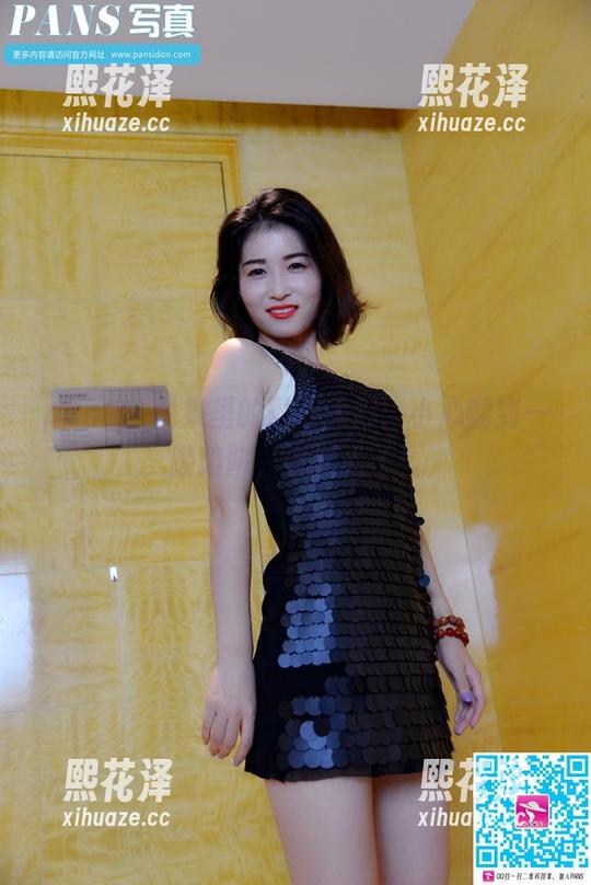 pans-蕾蕾 pans - 图集里的蕾蕾美脚:小心翻到一脚陷阱,太迷人了!