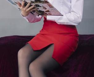 丽柜 – 学妹写真集，铸成钟情的分享：想说却又停下的念头，让人回味无穷，嘿嘿。
