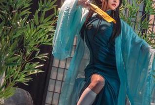 小心，这张九九八吖的学妹图片可能会让你熬夜。