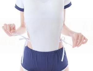 厨娘？原图里更多的是气氛，五更百鬼真会玩，哈哈，让人忍不住想继续翻页。