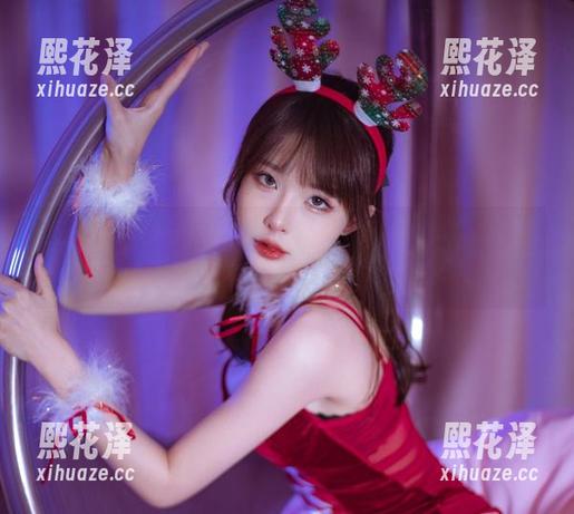 沉浸在余多多Dudu的ASMR私房图集，体验别样的氛围。
