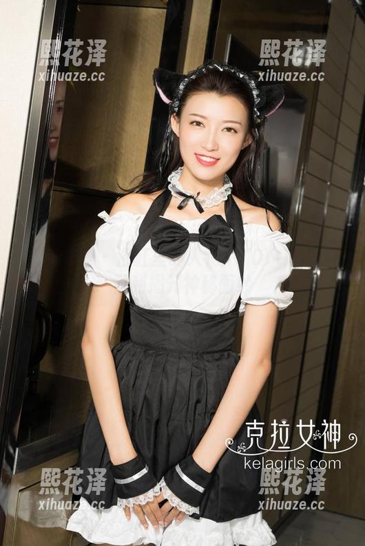 克拉女神 - 浴缸里的人物：YOYO的写真福利揭开神秘面纱