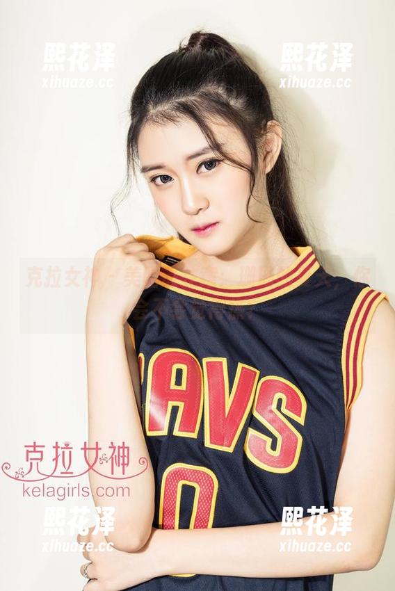 克拉女神-珊珊 克拉女神 - 美图请注意:珊珊的夏天,你会不会觉得热?