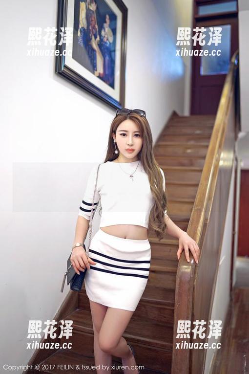 嗲囡囡 - 施忆佳KITTY的御姐造型，下载一份放进网盘，随时拿出来回味。