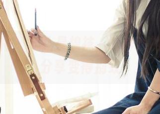 头条女神 – 不止是棉袜，张梓然的作品让分享变得别致