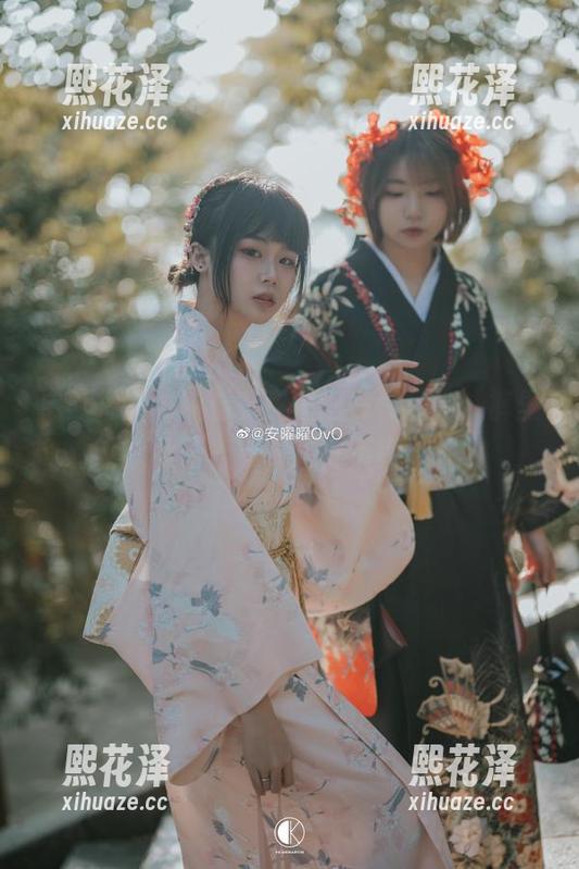 安曜曜 宅家撸猫也能看安曜曜的在线写真,裤里丝子,那味儿真不错。