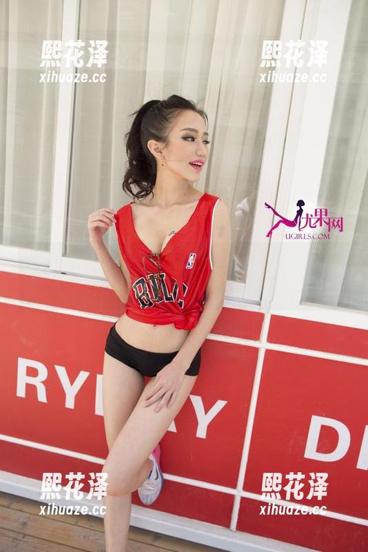 尤果网 - 布莱尔昆娜的圣诞私房图集：有没有被围住的感觉？