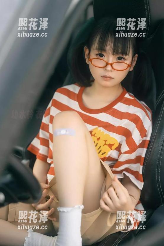 幼水铃衣 幼水铃衣的双人校服合集,更新就像开新篇章,谁不会欢迎呢?