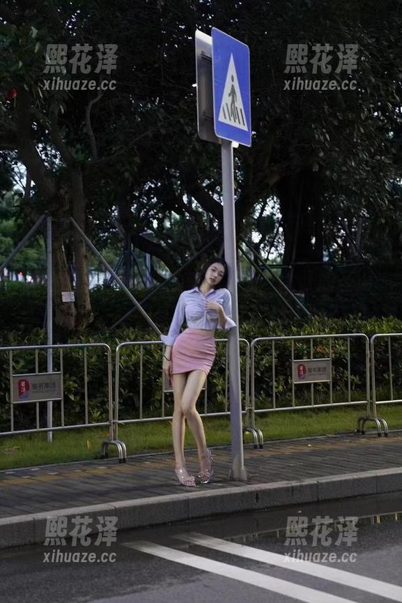徐珺大哥 微密圈 - 免费送的套图,徐珺大哥的圣诞派对,真的是拼命想让我加入吗?