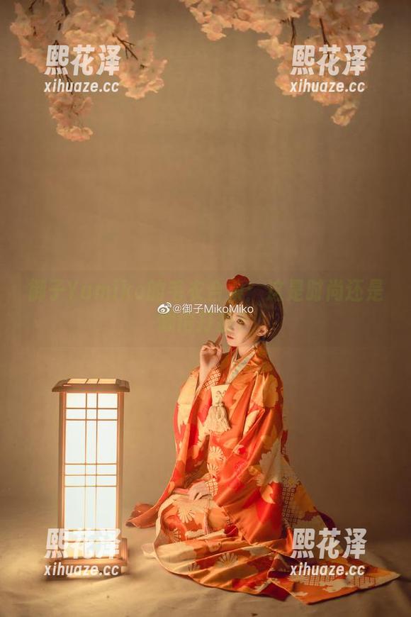 御子Yumiko 御子Yumiko的毛衣合集:这是时尚还是懒得打扮?