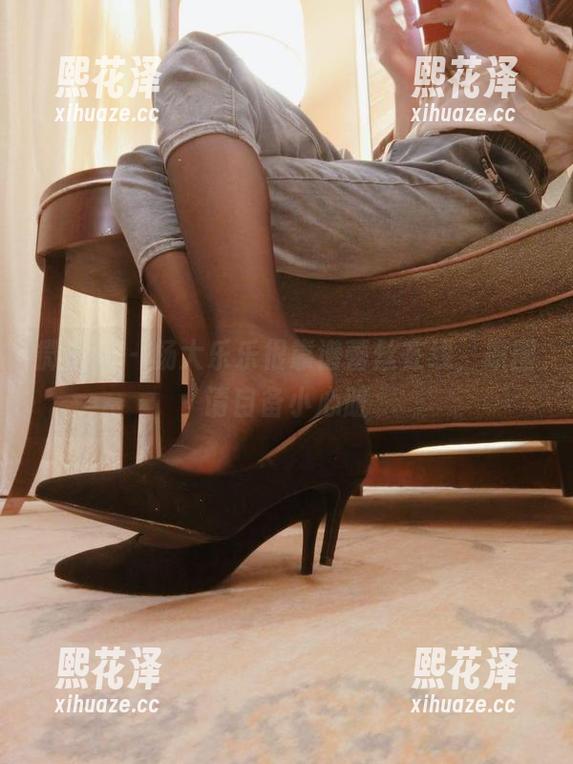 微密圈 - 杨大乐乐很靠谱蕾丝在线，原图请自备小心脏