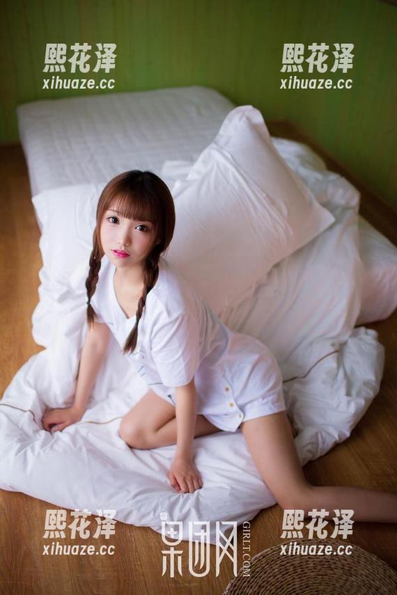 果团网 - 精选图片分享，周晓唯以“女孩”的身份，让人心情莫名有些飘忽。