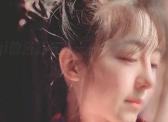 樱晚gigi的浴缸与我——那是一场没有水球的摄影大战！