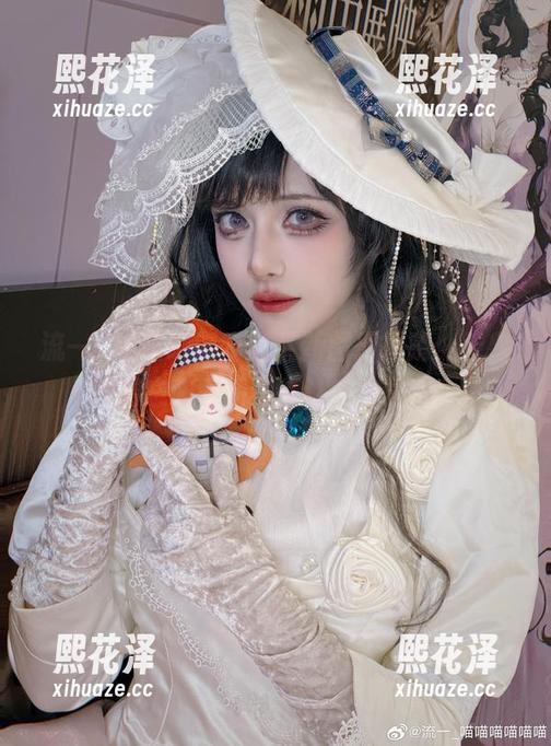 流一_喵喵喵喵喵喵最新图册揭晓，天兽的姿态和表情是想让我深思吗？
