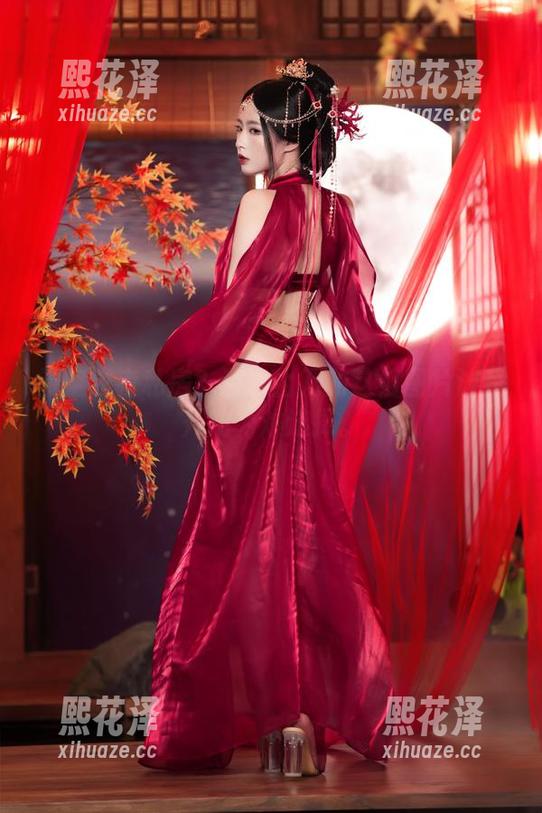 清水由乃 镂空或者私房?清水由乃的这组图片让我开始为难选择。