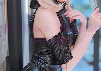 制服里的炸蛋Boom，确实很会玩哦——写真套图探秘