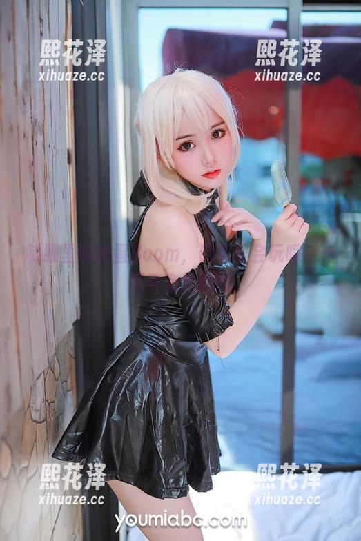 炸蛋Boom 制服里的炸蛋Boom,确实很会玩哦——写真套图探秘