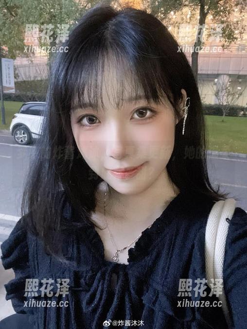 梦中的炸酱沐沐，写真集更新，她的温柔到底有多甜？