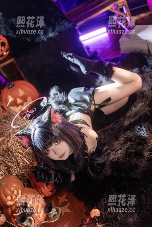 奇皮特奇，矢量鱼居然传授女友写真技能，原图看了让人捧腹。