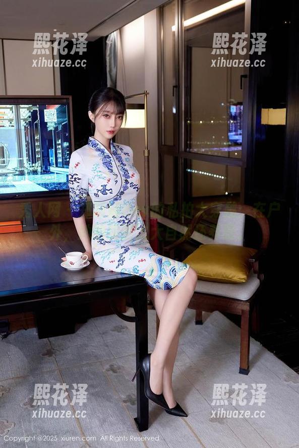 秀人网 - 郑颖姗Bev的私拍大穿越：在户外，她的美图比大自然还养眼。