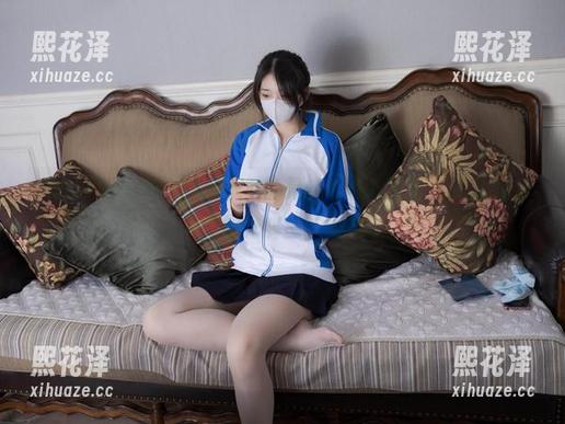 紧急企划 - 转个圈看小恩的最新作品优等生，果然好像学霸的光辉都在闪烁。