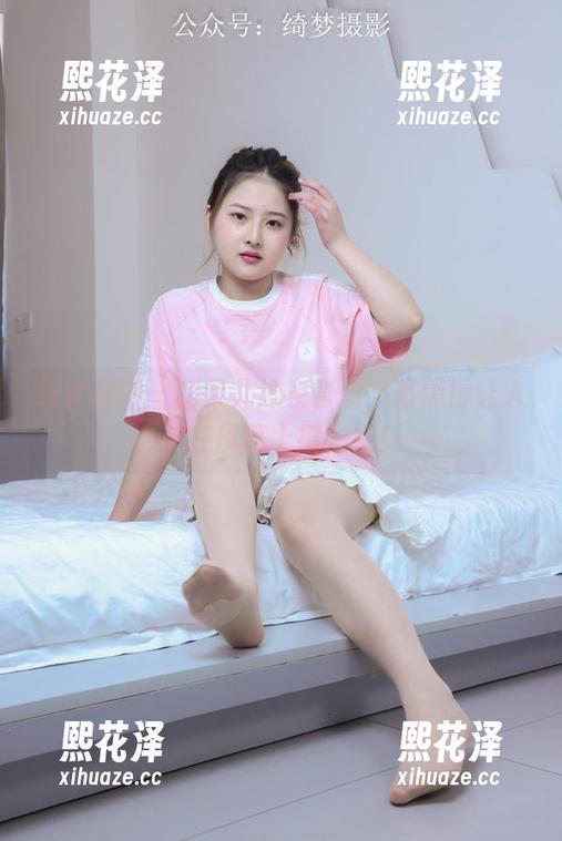 绮梦摄影-稻芽儿 绮梦摄影 - 稻芽儿泳衣套图,高清得让人想在屏幕上摸一把!