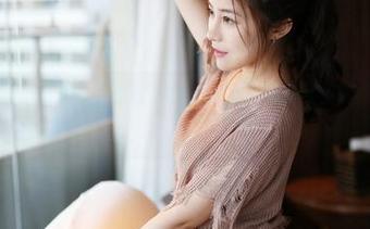 美媛馆 – 狐小妖Baby的最新白丝作品，敢问大家能抵挡得住吗？