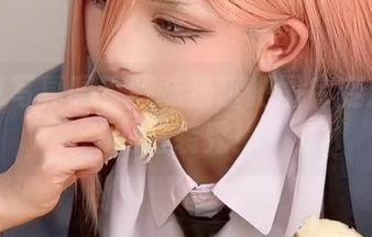 这还算写真吗？腥味猫罐把图库变成了她的时装秀！