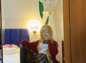 如果照片有味道，芋圆侑子蕾丝写真一定是甜甜的布丁味！