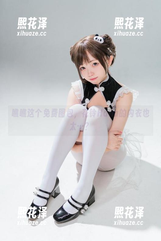 花铃Hana 瞧瞧这个免费图包,花铃Hana的内衣也太…?