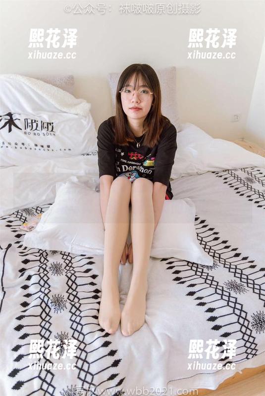 袜啵啵-甜甜圈 袜啵啵 - 牛仔裤与甜甜圈的邂逅,分享这组写真让你眼前一亮的理由