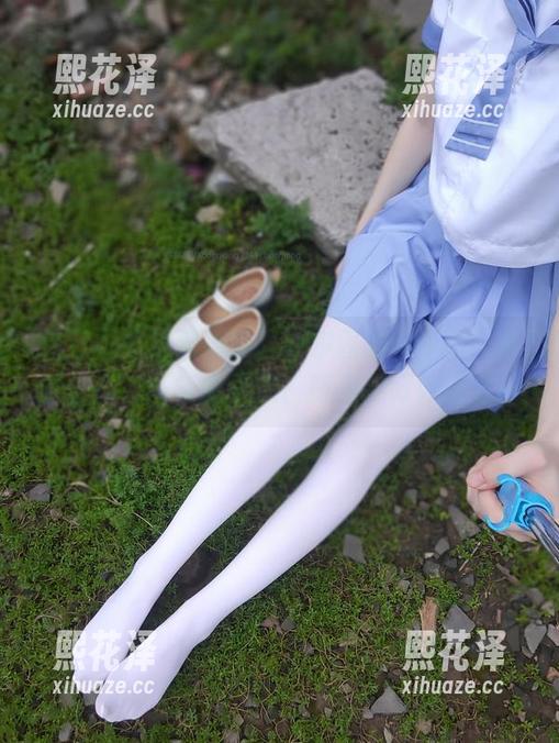 西尔酱 镂空可不是随便的,西尔酱的cos让人难以忘怀,图集中一点、两点要好好研究!