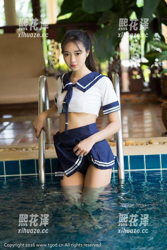 青豆客-AZHUA 青豆客 - 少女不就是随意摆摆姿势吗?AZHUA的作品集分享也是在呀